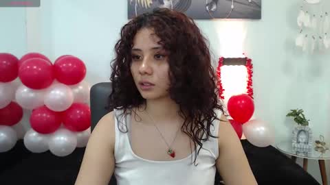 Snapshot of mayamoira chatting on February 2025 07:13:01 PM Maya online show from February 2025 07:13:01 PM