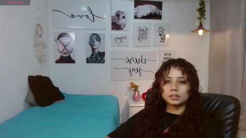 Snapshot of mayamoira chatting on September 2025 11:54:02 AM Maya online show from September 2025 11:54:02 AM