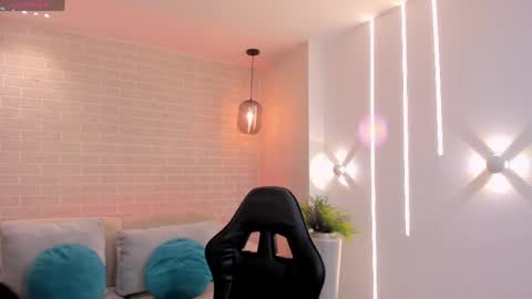 Maya online show from June 2026 07:47:01 PM
