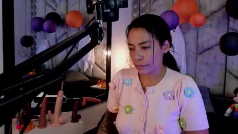 Nicolle Ruselle   Hello my lovely  schedule for great fun from  630 am and end 800 pm Colombian time I wait for you online show from October 2025 11:55:02 AM