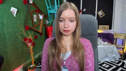 Snapshot of mayasinabon chatting on December 2024 10:25:01 AM mayasinabon online show from December 2024 10:25:01 AM