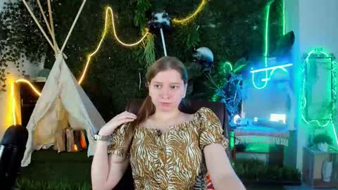 Snapshot of mayasinabon chatting on September 2025 09:09:01 AM mayasinabon online show from September 2025 09:09:01 AM