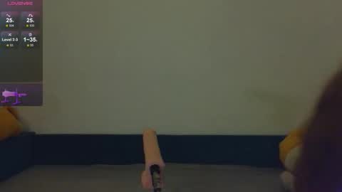 Maya  online show from September 2025 07:58:02 PM