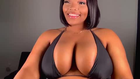 Snapshot of maybabi chatting on December 2024 08:39:01 PM MayBabi online show from December 2024 08:39:01 PM