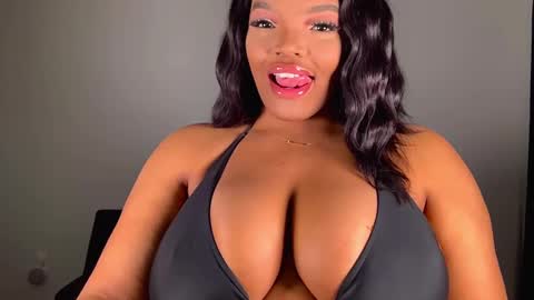 Snapshot of maybabi chatting on December 2024 11:07:01 AM MayBabi online show from December 2024 11:07:01 AM