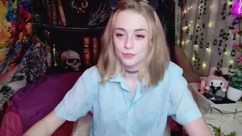 Snapshot of maybe_yours333 chatting on August 2026 11:56:02 AM maybe_yours333 online show from August 2026 11:56:02 AM
