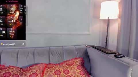 Snapshot of mayevanss chatting on October 2025 04:09:02 AM mayevanss online show from October 2025 04:09:02 AM