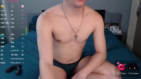 Snapshot of mayke1996 chatting on April 2026 12:28:01 PM Mayke online show from April 2026 12:28:01 PM