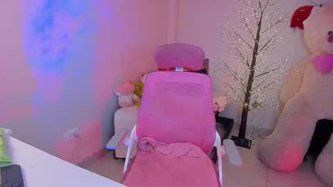 may online show from December 2025 09:53:02 PM