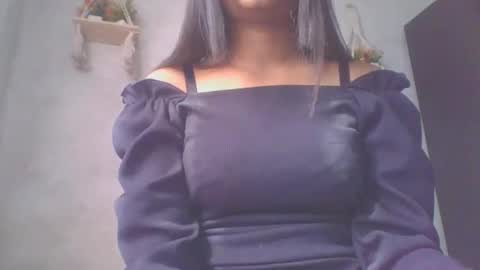 MAYRA online show from December 2024 05:37:01 AM