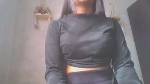 MAYRA online show from January 2025 06:33:02 AM