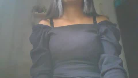 MAYRA online show from January 2025 06:59:01 AM