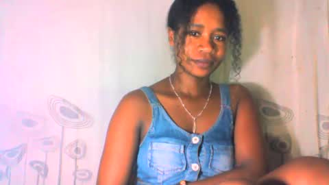 Snapshot of mayrah5 chatting on February 2025 11:12:02 AM mayrah online show from February 2025 11:12:02 AM