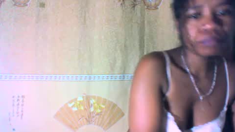 Snapshot of mayrah5 chatting on February 2025 05:58:01 AM mayrah online show from February 2025 05:58:01 AM