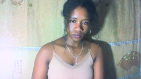 Snapshot of mayrah5 chatting on February 2025 11:44:02 AM mayrah online show from February 2025 11:44:02 AM