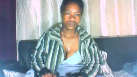 Snapshot of mayrah5 chatting on September 2025 10:24:01 PM mayrah online show from September 2025 10:24:01 PM