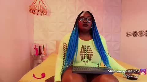 May online show from November 2025 03:34:01 AM