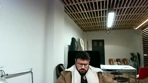 maythe4bwu online show from December 2024 01:06:01 PM