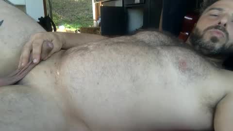 Snapshot of mazl0w chatting on March 2026 04:31:01 AM mazl0w online show from March 2026 04:31:01 AM