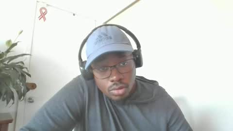 Mark online show from October 2025 05:04:02 PM