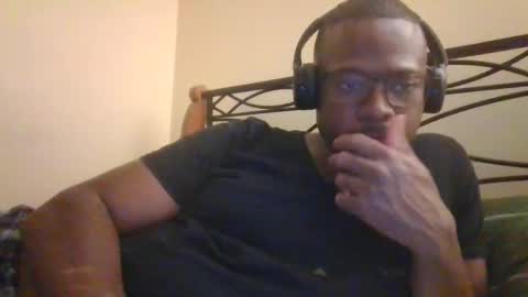 Mark online show from November 2025 06:13:01 AM