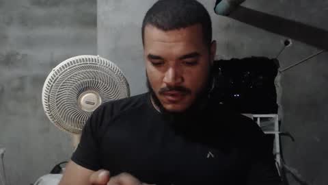 Snapshot of mcgregor_sexhot chatting on February 2026 04:28:02 AM Mcgregor online show from February 2026 04:28:02 AM