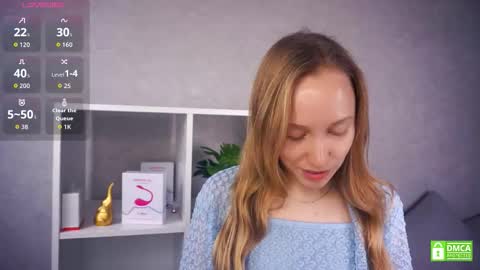 Snapshot of mckenziedyen chatting on November 2025 06:46:02 AM Mary online show from November 2025 06:46:02 AM