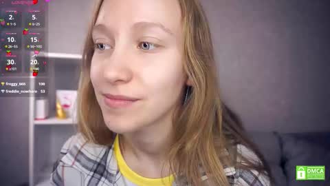 Snapshot of mckenziedyen chatting on November 2025 06:35:02 AM Mary online show from November 2025 06:35:02 AM