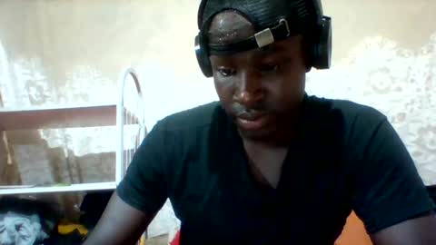 Snapshot of mclntz_bbc chatting on January 2025 11:20:02 AM mclntz_bbc online show from January 2025 11:20:02 AM