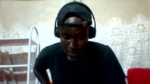 Snapshot of mclntz_bbc chatting on February 2025 08:07:01 AM mclntz_bbc online show from February 2025 08:07:01 AM