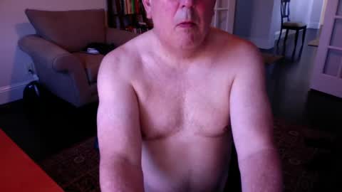 Snapshot of mdog9669 chatting on October 2025 02:15:01 PM mdog9669 online show from October 2025 02:15:01 PM