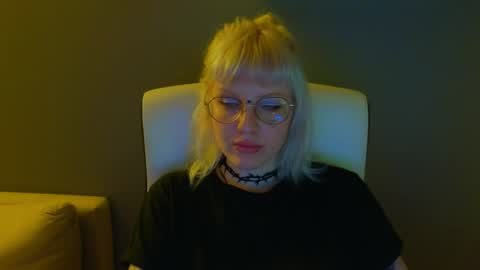 Roze online show from May 2026 11:13:01 PM