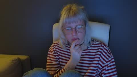 Roze online show from May 2026 10:50:03 PM