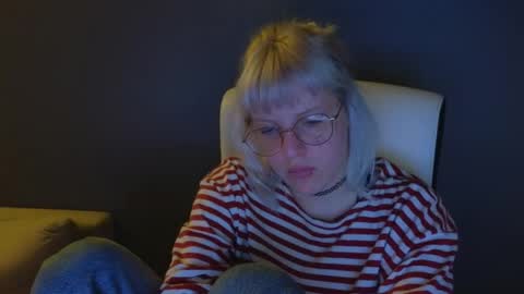 Roze online show from May 2026 11:34:04 PM