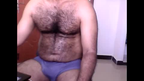 Snapshot of me_hai12 chatting on February 2025 01:54:02 AM me_hai12 online show from February 2025 01:54:02 AM