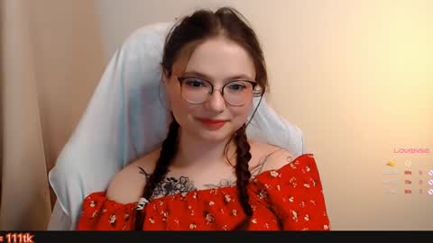 Snapshot of me_hanna chatting on December 2024 11:18:02 PM Hanna online show from December 2024 11:18:02 PM
