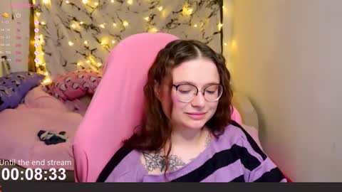 Snapshot of me_hanna chatting on January 2025 02:39:01 AM Hanna online show from January 2025 02:39:01 AM