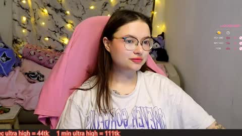 Snapshot of me_hanna chatting on January 2025 11:04:01 PM Hanna online show from January 2025 11:04:01 PM