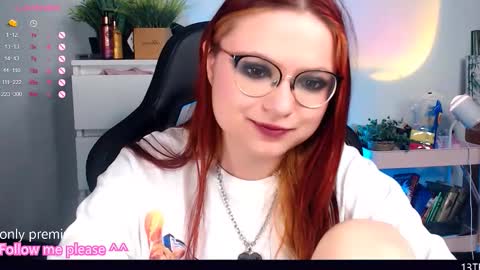 Snapshot of me_hanna chatting on October 2025 11:13:02 PM Hanna online show from October 2025 11:13:02 PM