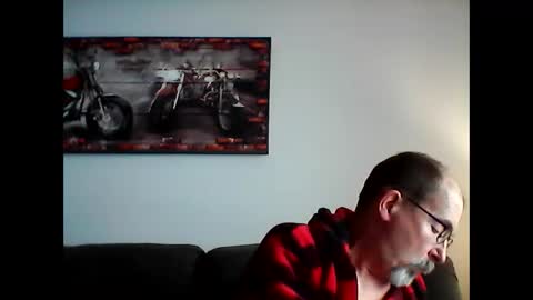 Snapshot of meathome3 chatting on March 2025 01:47:01 PM me at home online show from March 2025 01:47:01 PM