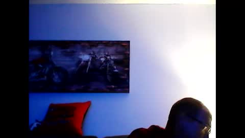 Snapshot of meathome3 chatting on September 2025 10:16:02 AM me at home online show from September 2025 10:16:02 AM