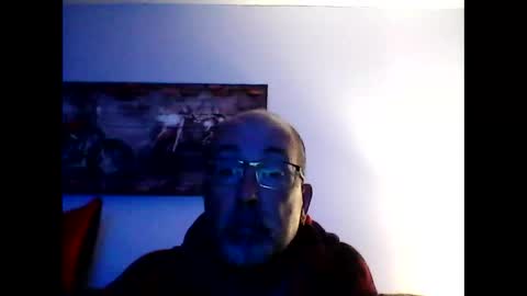 Snapshot of meathome3 chatting on October 2025 10:13:02 AM me at home online show from October 2025 10:13:02 AM