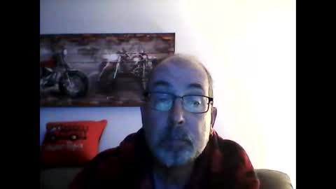 Snapshot of meathome3 chatting on April 2026 11:40:01 AM me at home online show from April 2026 11:40:01 AM