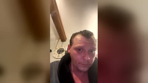 Snapshot of meatmallet2469 chatting on February 2026 03:24:02 AM Meatmallet online show from February 2026 03:24:02 AM