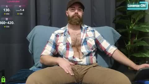 Snapshot of meaty_roll chatting on November 2025 02:32:01 AM Meaty Roll online show from November 2025 02:32:01 AM