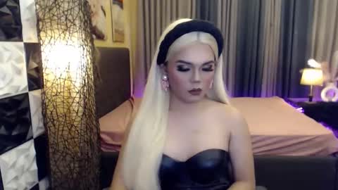 Snapshot of meatyhorsecocktrans chatting on October 2025 07:14:02 PM meatyhorsecocktrans online show from October 2025 07:14:02 PM