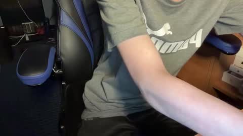 Snapshot of meatystickuser chatting on February 2026 03:03:01 AM meatystickuser online show from February 2026 03:03:01 AM