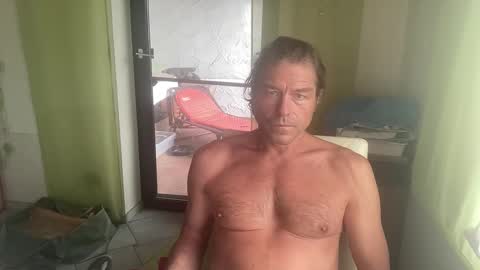 medeinoe online show from November 2025 01:23:01 PM