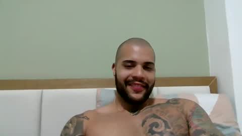 filippoae online show from October 2025 11:35:02 PM