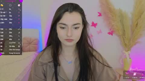 Dina online show from May 2026 09:00:02 PM